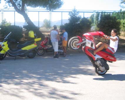 gilera-runner-02-bikepics-071816.jpg